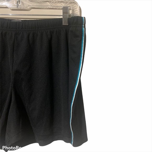Champion XL athletic shorts blue w/teal accent - Picture 5 of 5